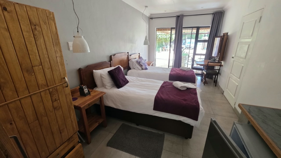 Commercial Property for Sale in Flamwood North West